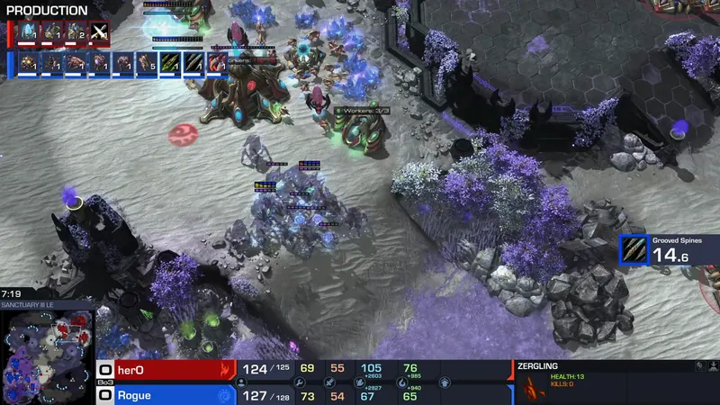 공격적 대규모 소환으로 앞마당에 군대 투입: LowkoTV 중계 7:26